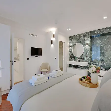 Charming - 2br 6p - Gare Saint-lazare 아파트 *