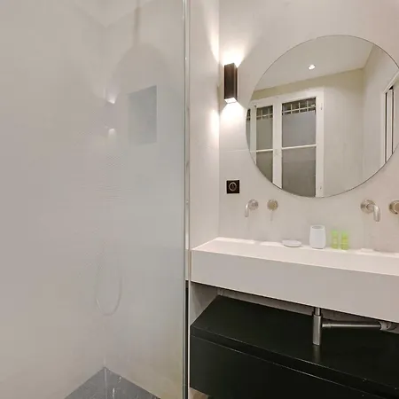 Charming - 2br 6p - Gare Saint-lazare 아파트