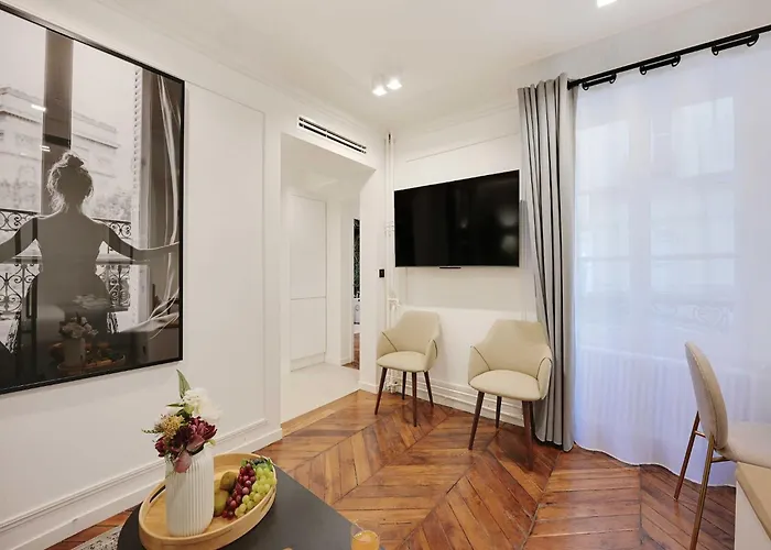 Charming - 2br 6p - Gare Saint-lazare * Paříž